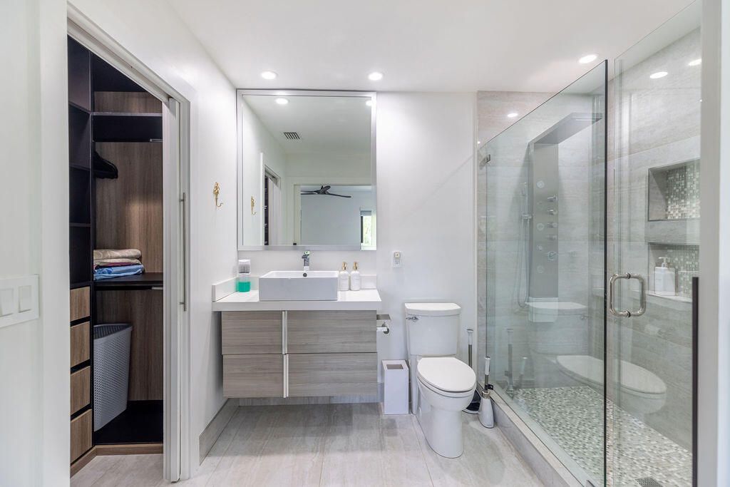 待售: $4,950,000 (4 贝兹, 5 浴室, 3965 平方英尺)