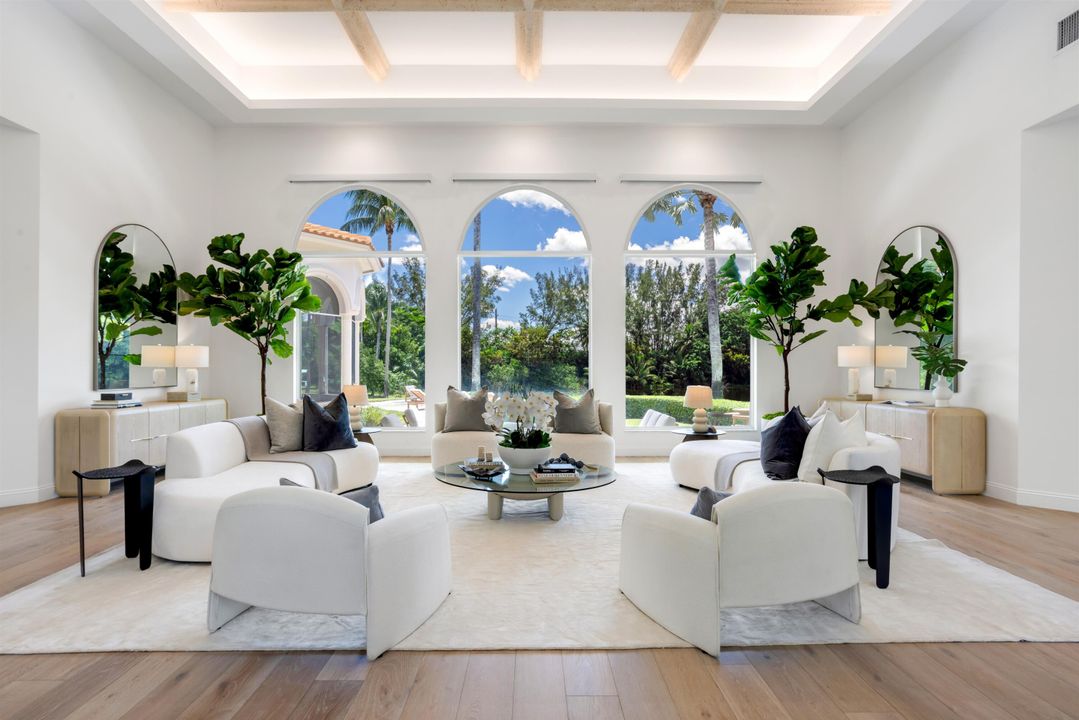 待售: $10,750,000 (5 贝兹, 5 浴室, 6298 平方英尺)