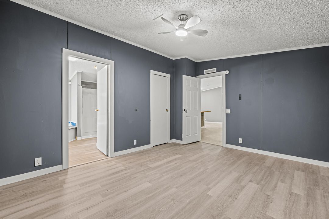 На продажу: $280,000 (2 спален, 2 ванн, 1152 Квадратных фут)