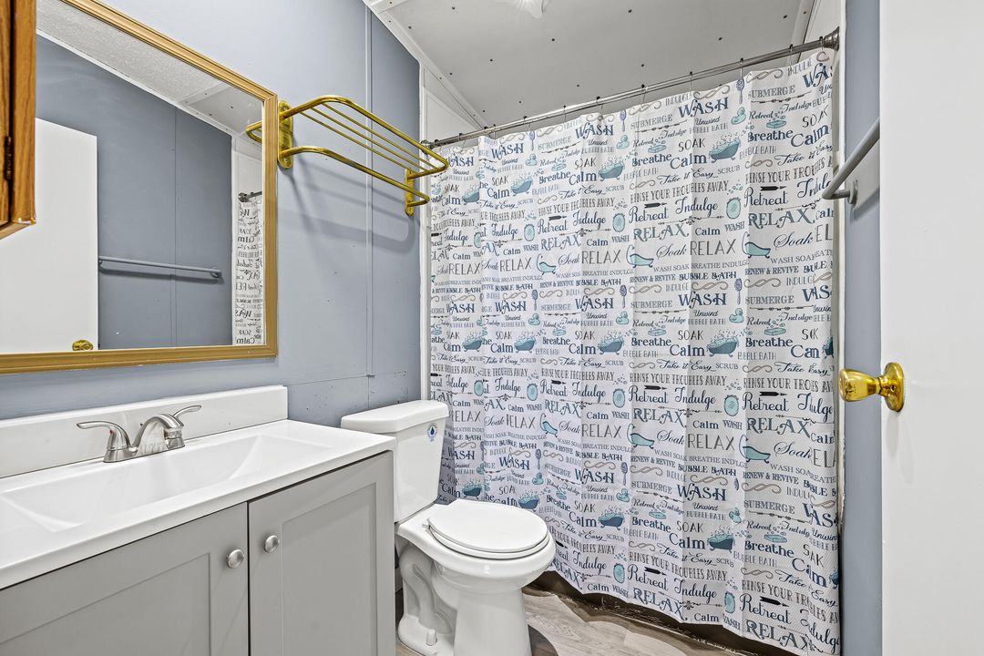 На продажу: $280,000 (2 спален, 2 ванн, 1152 Квадратных фут)