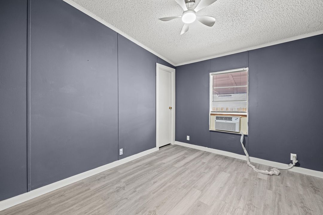 На продажу: $280,000 (2 спален, 2 ванн, 1152 Квадратных фут)