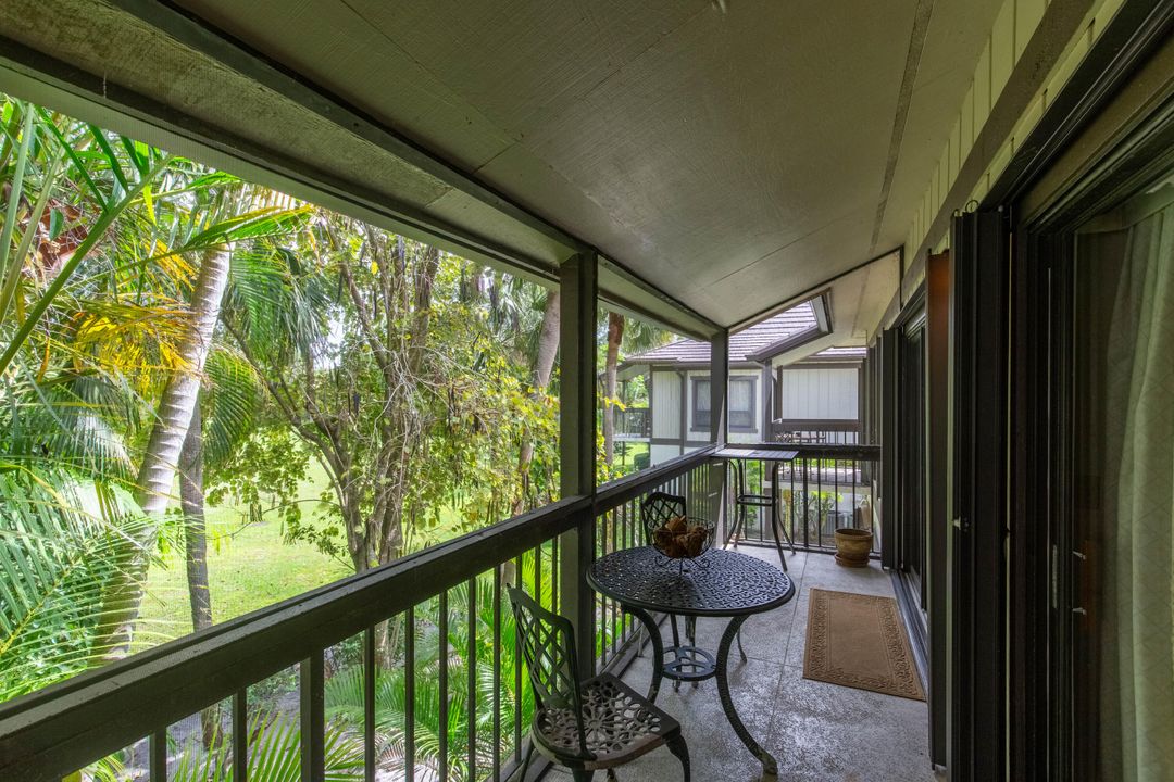 Active With Contract: $3,500 (1 beds, 1 baths, 900 Square Feet)