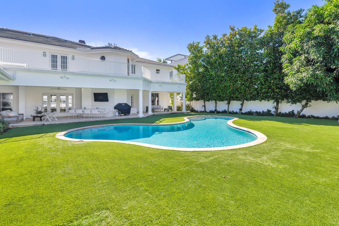 For Sale: $25,500,000 (5 beds, 5 baths, 6706 Square Feet)