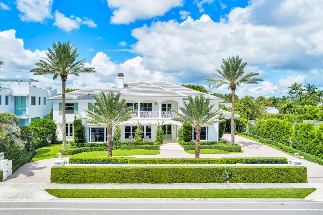 For Sale: $25,500,000 (5 beds, 5 baths, 6706 Square Feet)