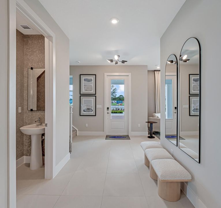 For Rent: $4,250 (3 beds, 2 baths, 2317 Square Feet)