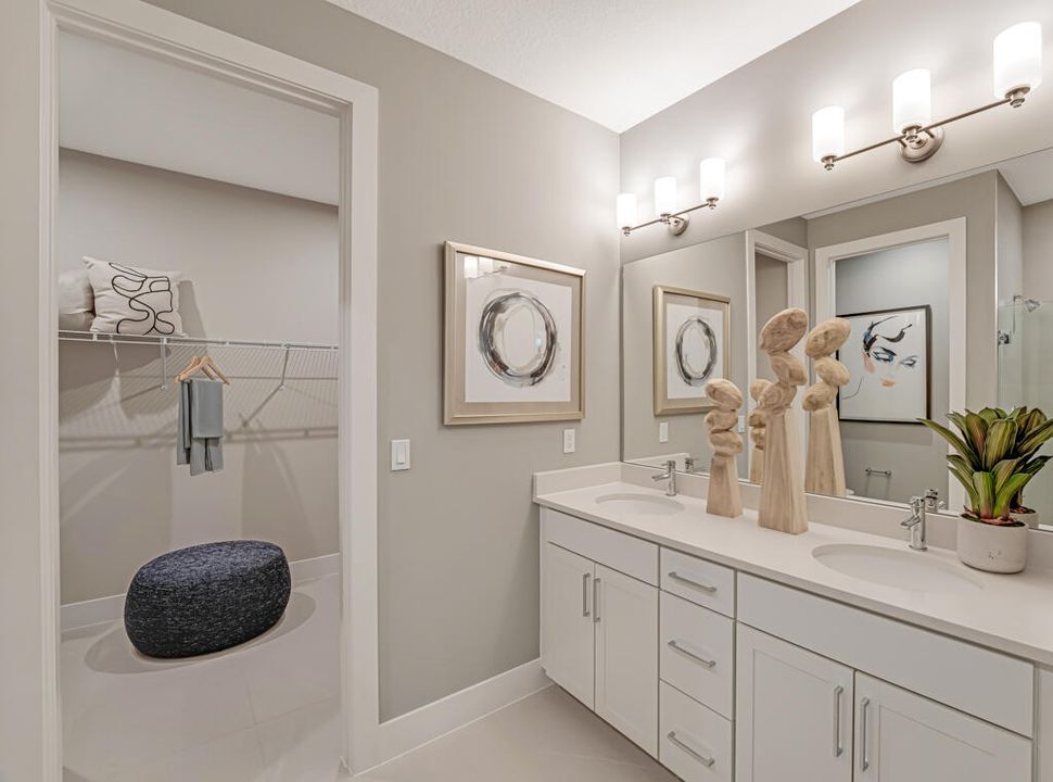 For Rent: $4,250 (3 beds, 2 baths, 2317 Square Feet)