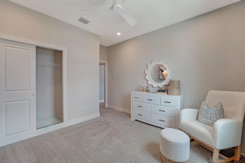 For Rent: $4,250 (3 beds, 2 baths, 2317 Square Feet)