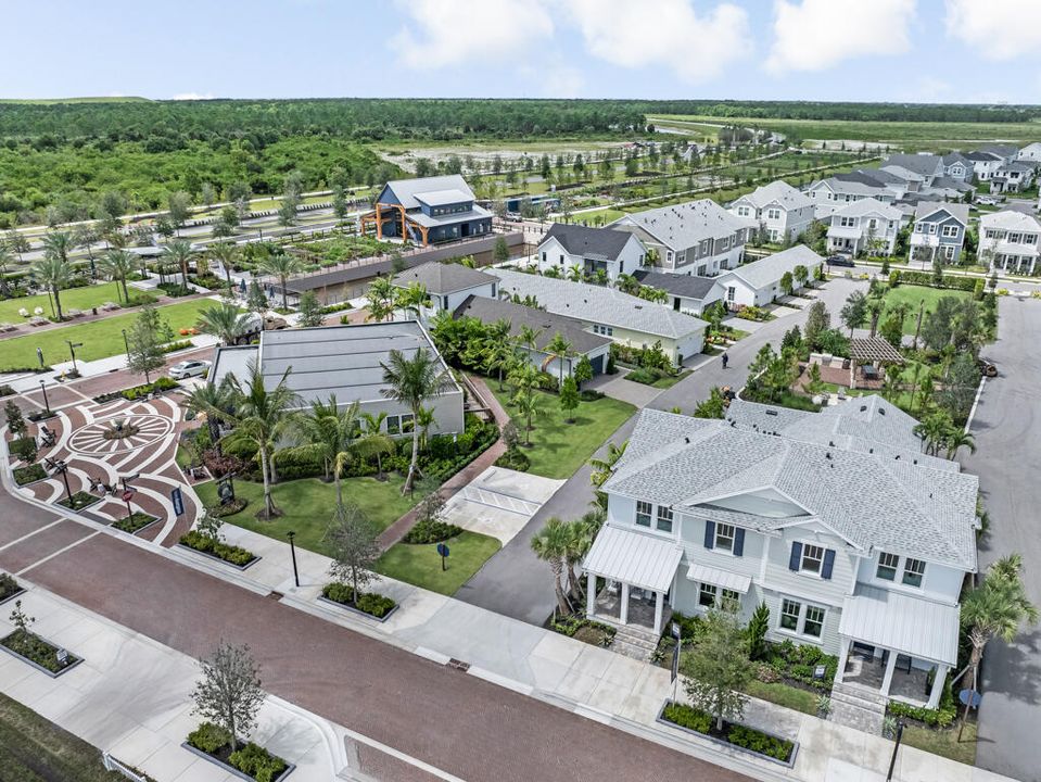 For Rent: $4,250 (3 beds, 2 baths, 2317 Square Feet)