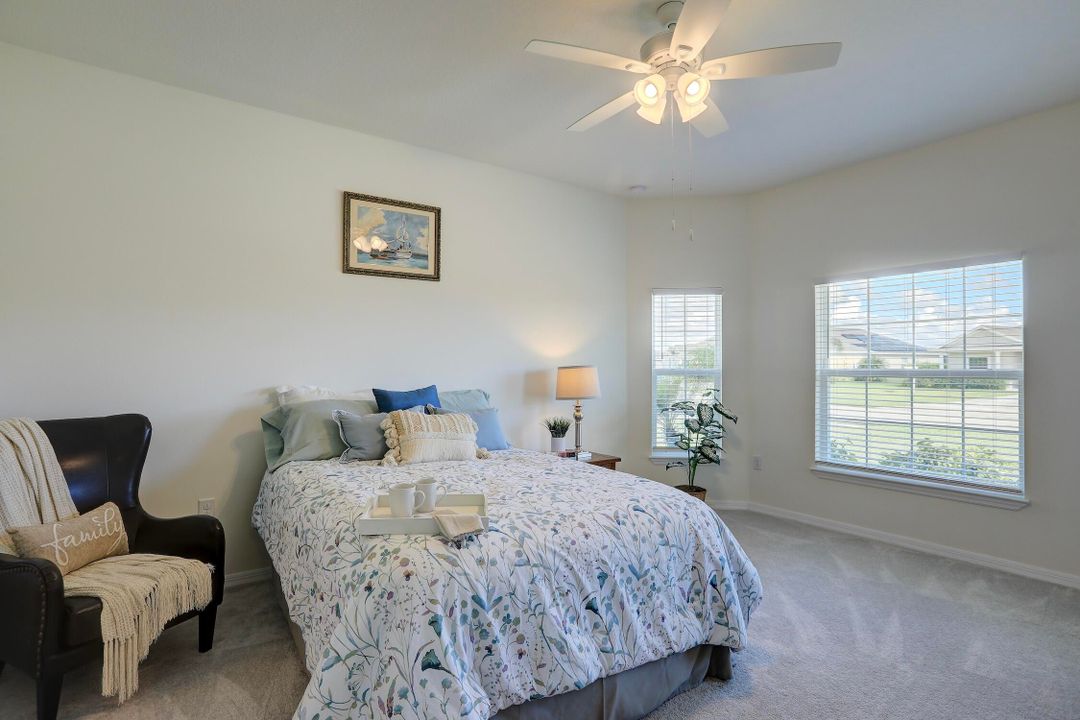 For Sale: $415,000 (4 beds, 2 baths, 2009 Square Feet)