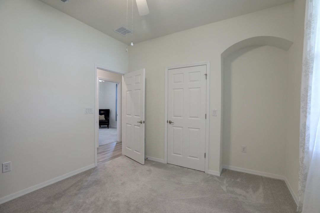 For Sale: $415,000 (4 beds, 2 baths, 2009 Square Feet)