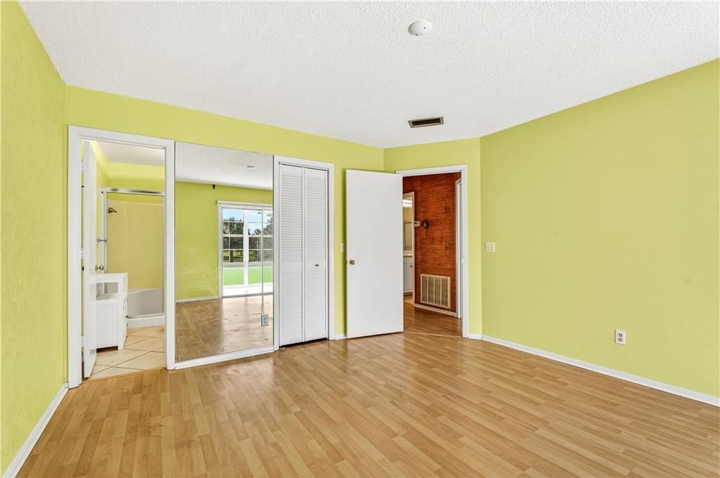 待售: $124,900 (2 贝兹, 2 浴室, 1000 平方英尺)