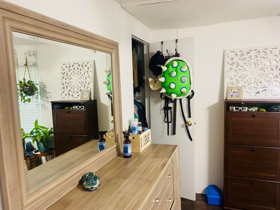 На продажу: $95,000 (4 спален, 2 ванн, 1750 Квадратных фут)