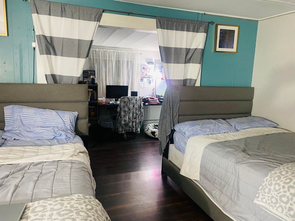 На продажу: $95,000 (4 спален, 2 ванн, 1750 Квадратных фут)