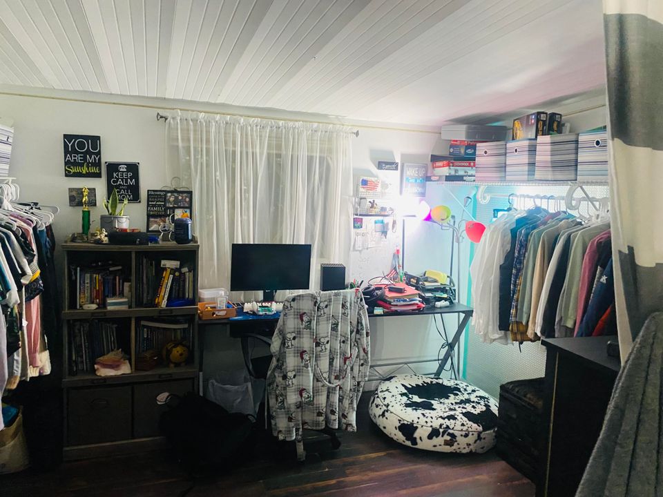 На продажу: $95,000 (4 спален, 2 ванн, 1750 Квадратных фут)