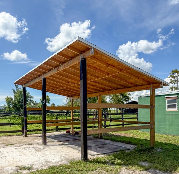 For Rent: $1,000 (0 beds, 0 baths, 2526 Square Feet)