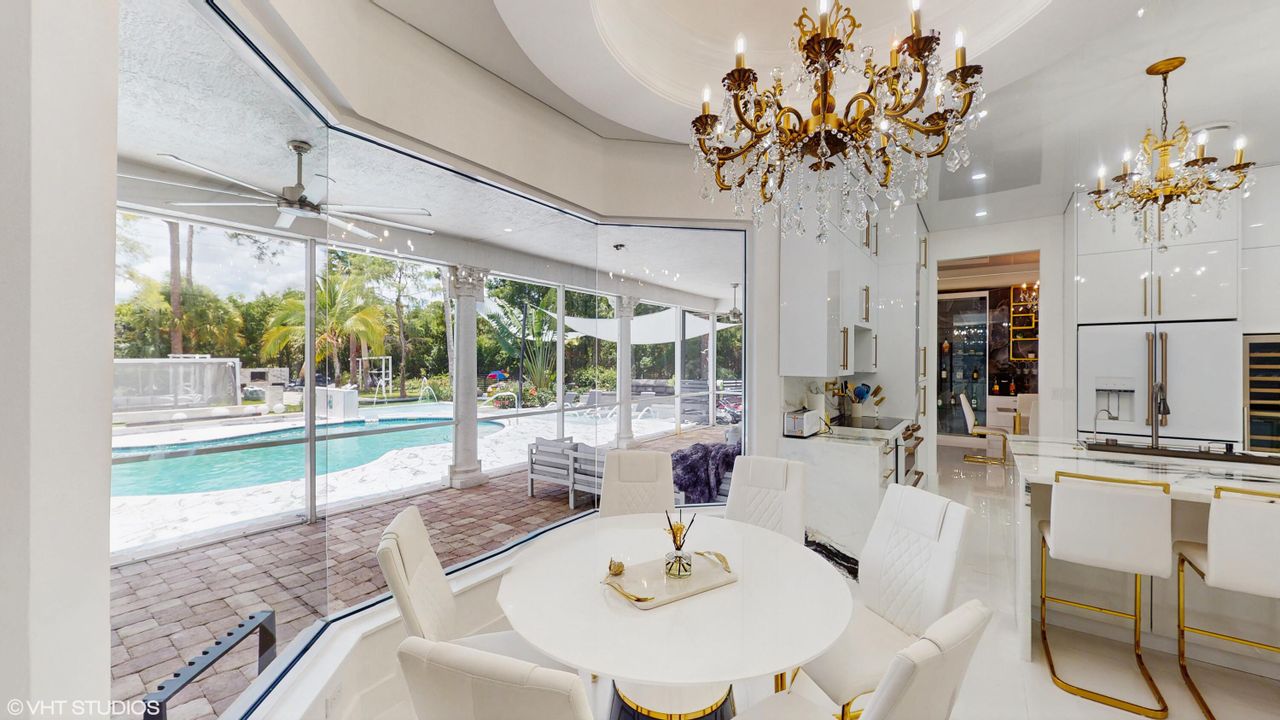 For Rent: $50,000 (6 beds, 7 baths, 5000 Square Feet)