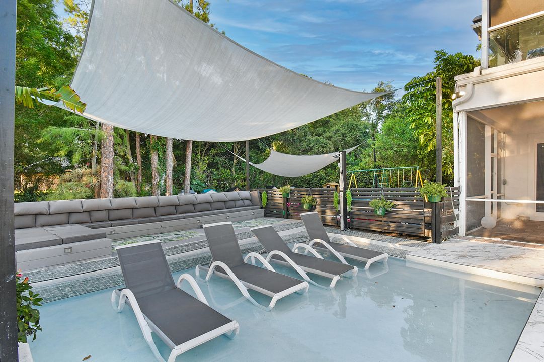 For Rent: $50,000 (6 beds, 7 baths, 5000 Square Feet)