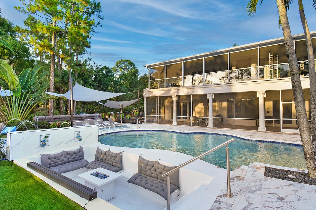 For Rent: $50,000 (6 beds, 7 baths, 5000 Square Feet)