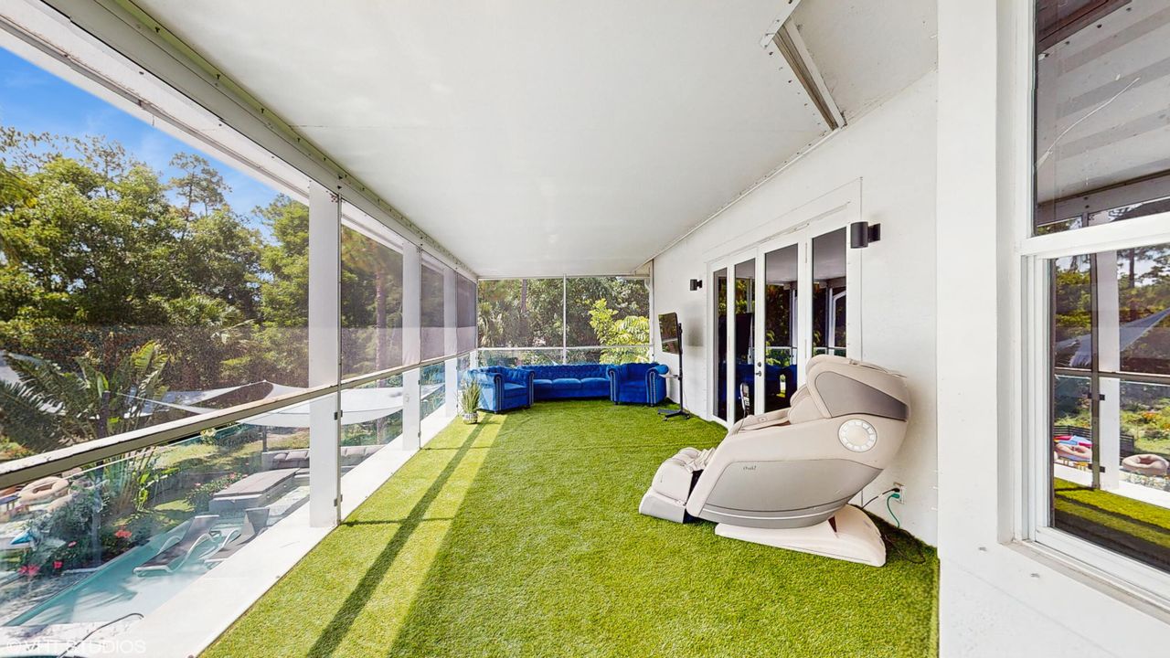 For Rent: $50,000 (6 beds, 7 baths, 5000 Square Feet)