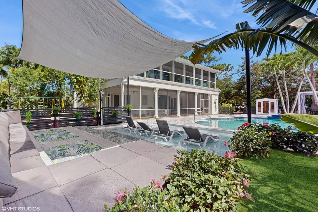 For Rent: $50,000 (6 beds, 7 baths, 5000 Square Feet)