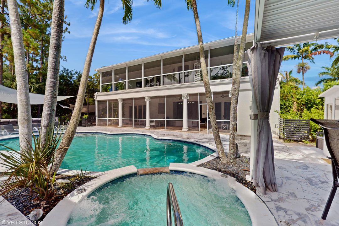 For Rent: $50,000 (6 beds, 7 baths, 5000 Square Feet)