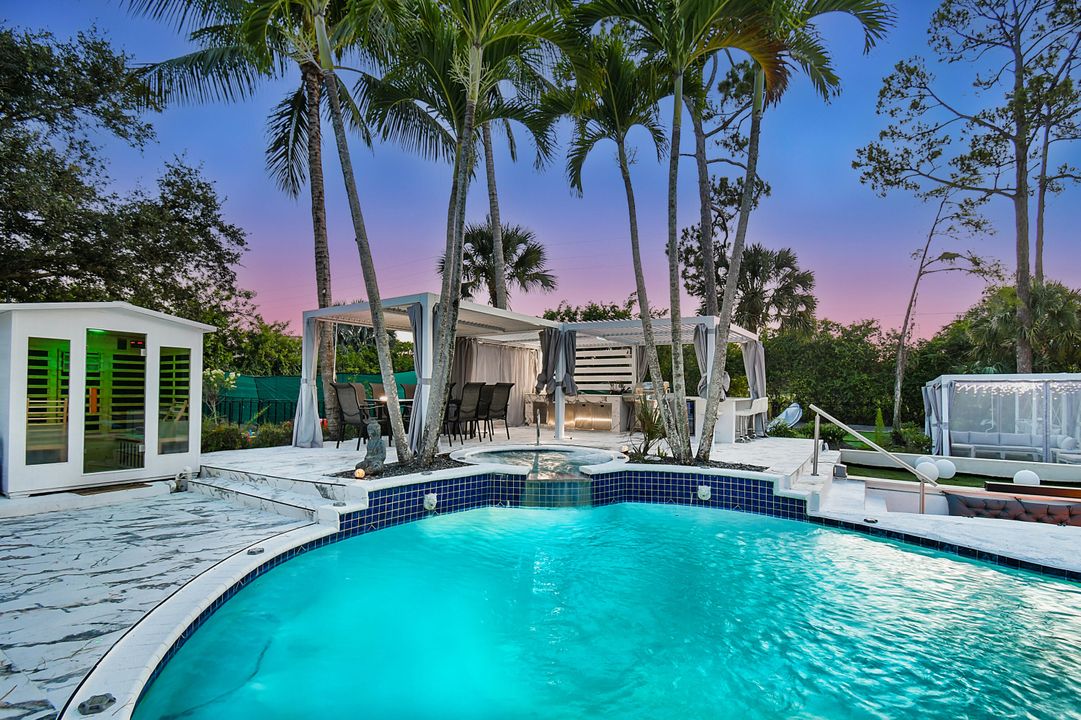 For Rent: $50,000 (6 beds, 7 baths, 5000 Square Feet)