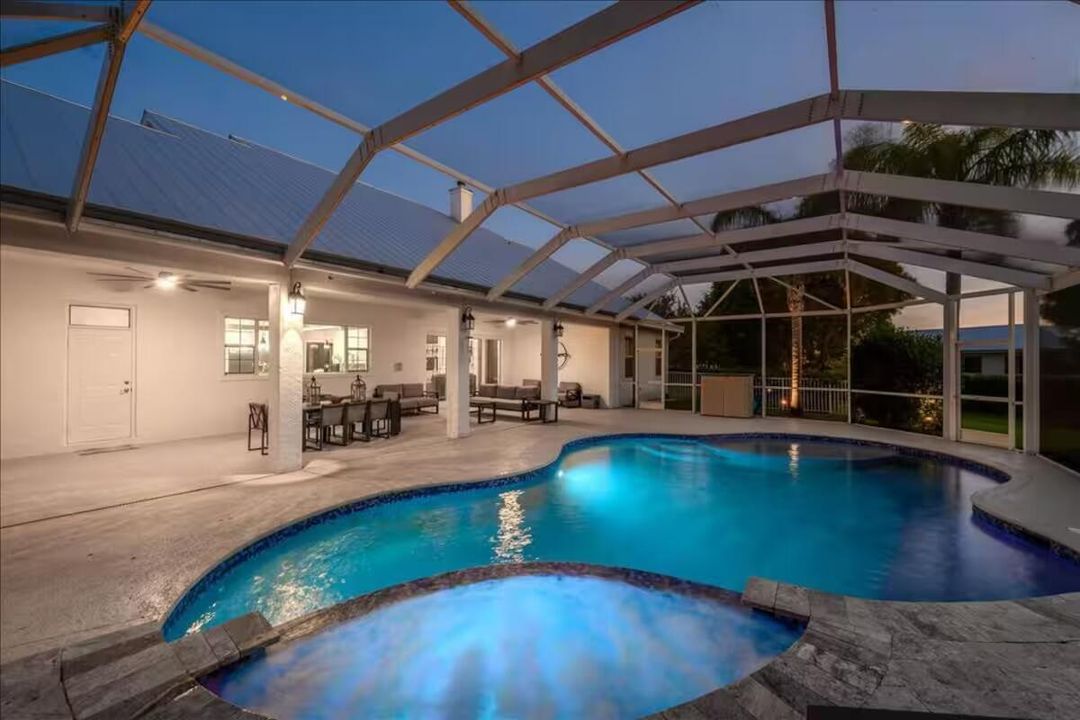 For Rent: $22,000 (5 beds, 3 baths, 4056 Square Feet)