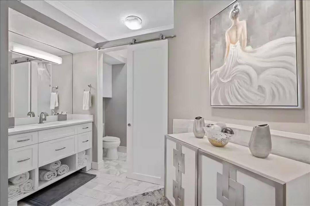 For Rent: $22,000 (5 beds, 3 baths, 4056 Square Feet)