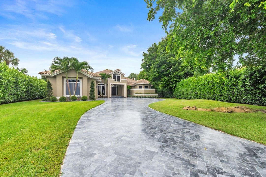 For Sale: $3,190,000 (4 beds, 4 baths, 4107 Square Feet)