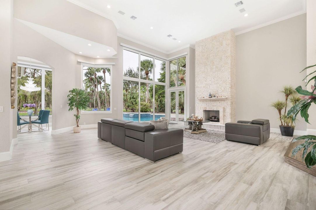 For Sale: $3,190,000 (4 beds, 4 baths, 4107 Square Feet)