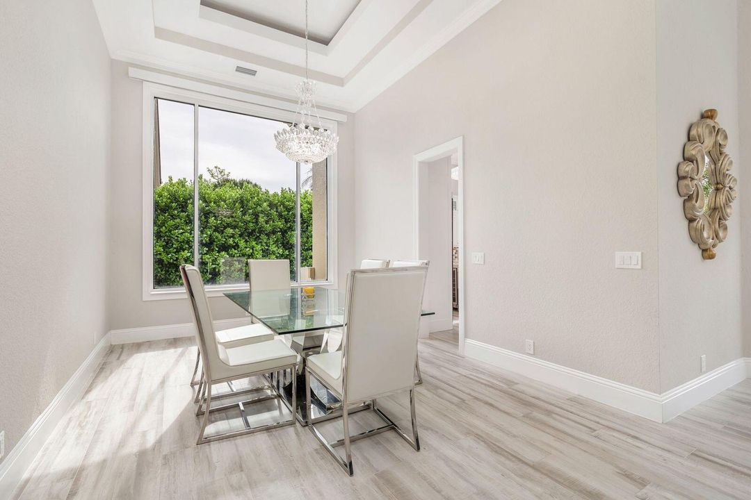 For Sale: $3,190,000 (4 beds, 4 baths, 4107 Square Feet)