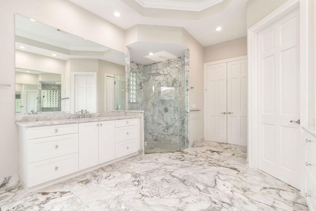 For Sale: $3,190,000 (4 beds, 4 baths, 4107 Square Feet)