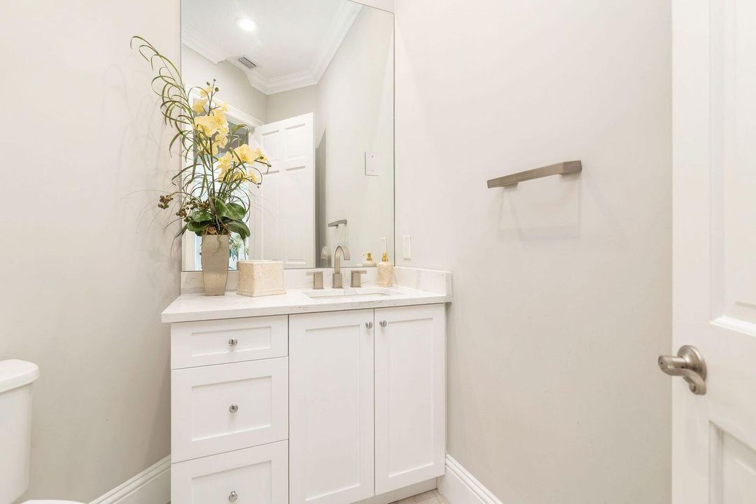 For Sale: $3,190,000 (4 beds, 4 baths, 4107 Square Feet)