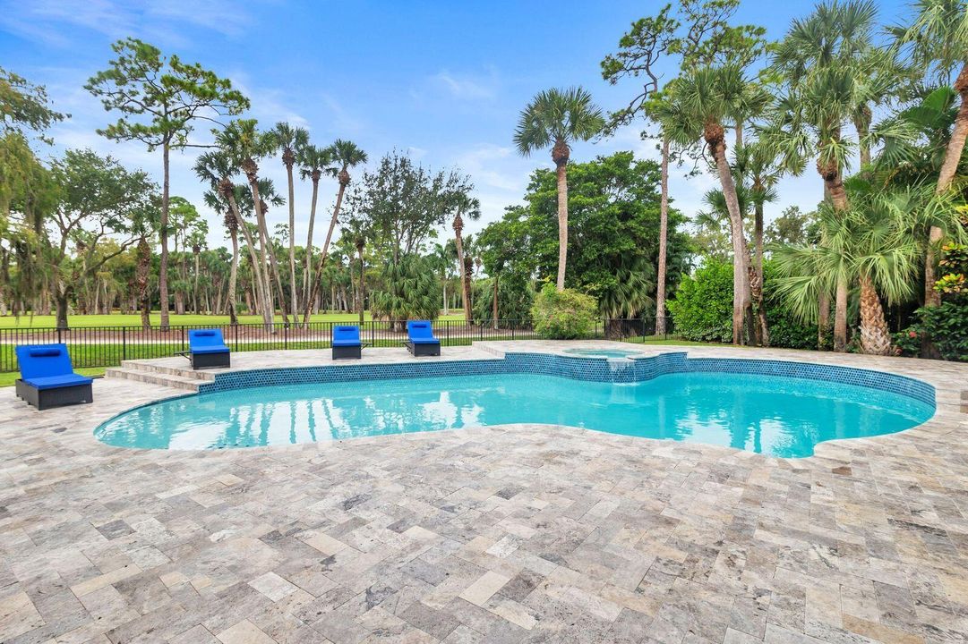 For Sale: $3,190,000 (4 beds, 4 baths, 4107 Square Feet)