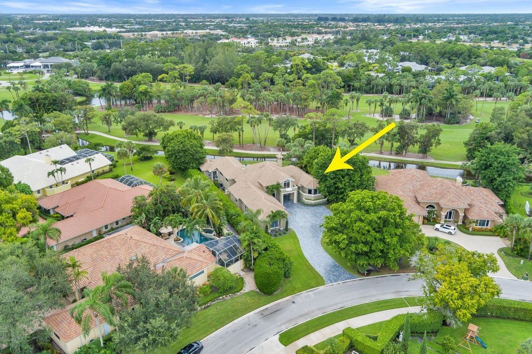 For Sale: $3,190,000 (4 beds, 4 baths, 4107 Square Feet)