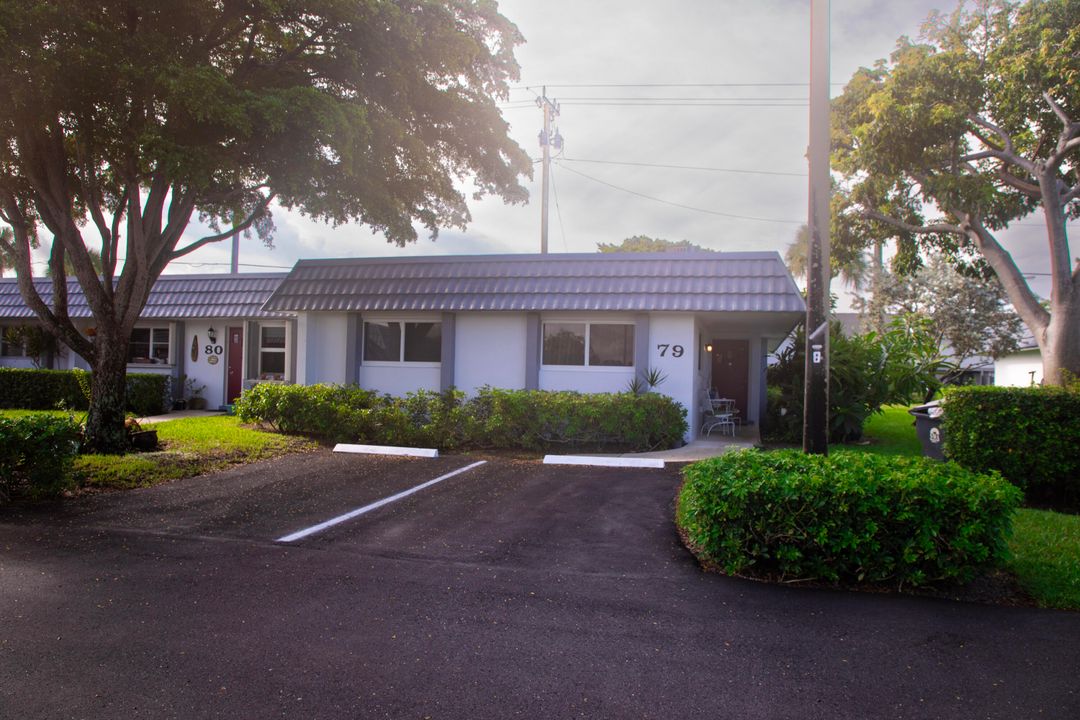 На продажу: $215,000 (2 спален, 2 ванн, 1328 Квадратных фут)