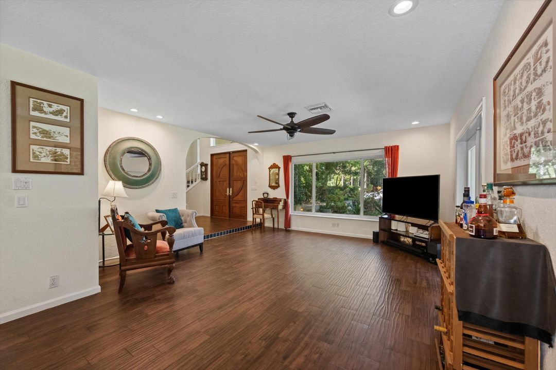 For Sale: $1,874,000 (5 beds, 4 baths, 4032 Square Feet)