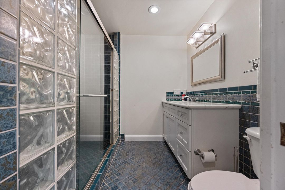 For Sale: $1,874,000 (5 beds, 4 baths, 4032 Square Feet)