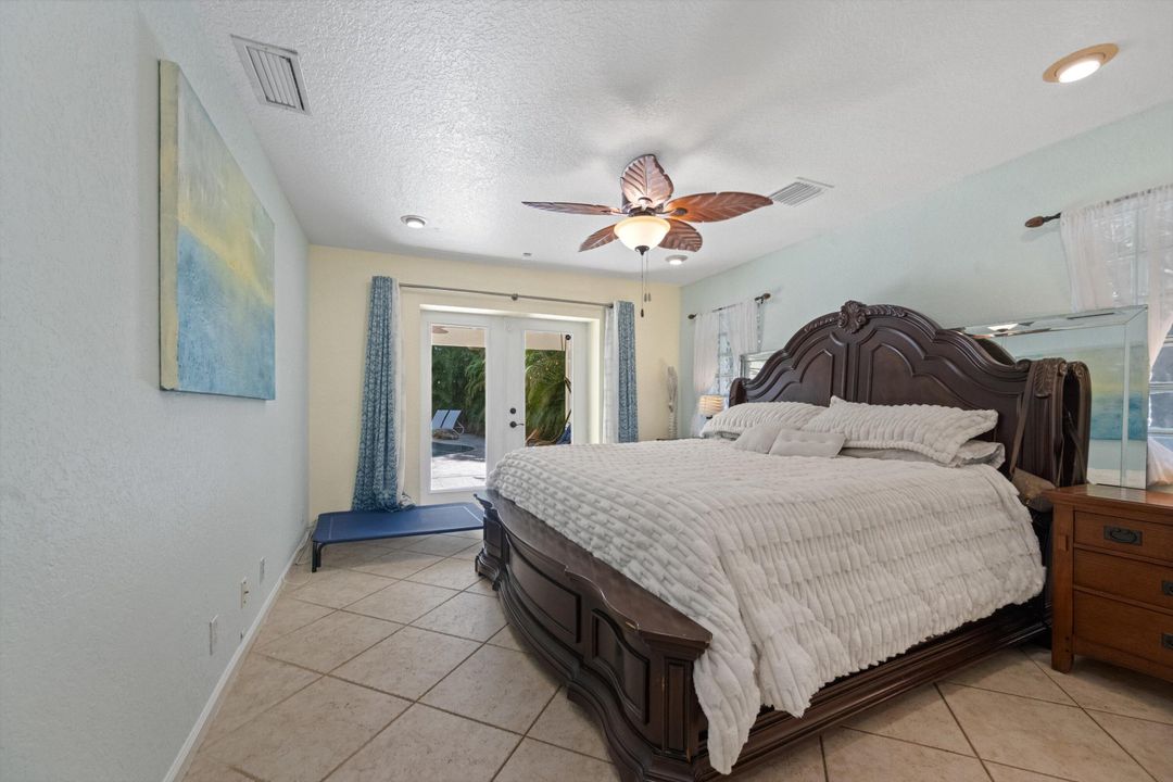 For Sale: $1,874,000 (5 beds, 4 baths, 4032 Square Feet)