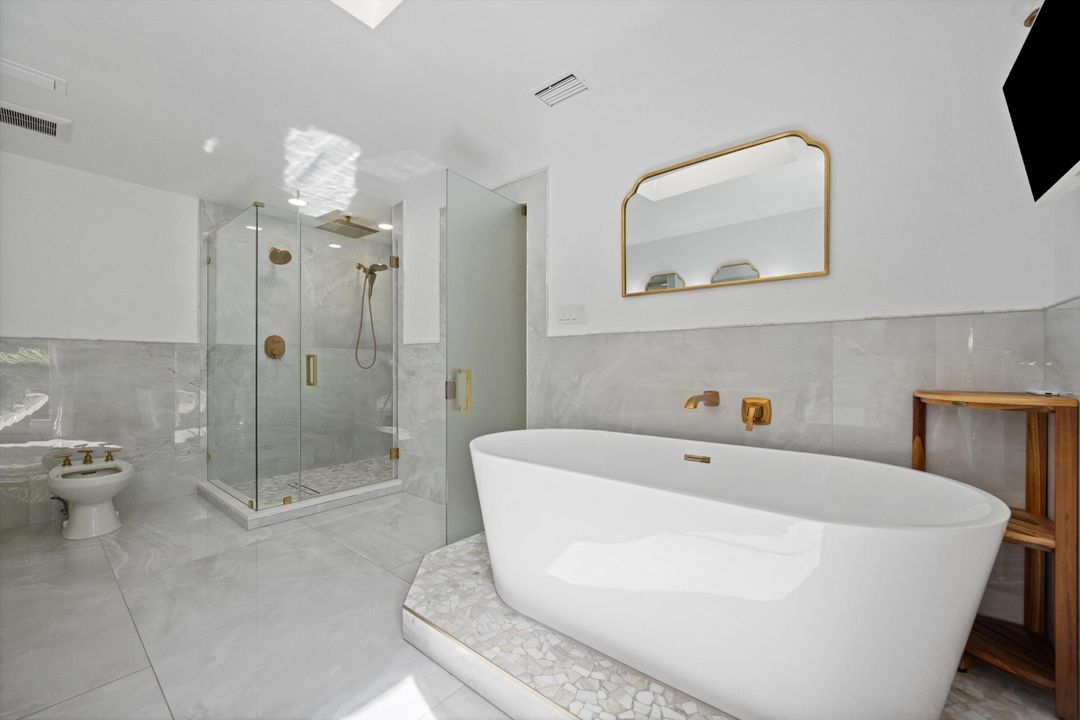 For Sale: $1,874,000 (5 beds, 4 baths, 4032 Square Feet)