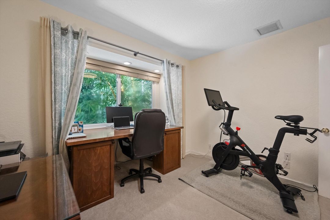 For Sale: $1,874,000 (5 beds, 4 baths, 4032 Square Feet)