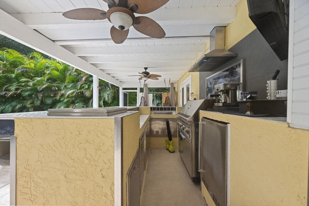 For Sale: $1,874,000 (5 beds, 4 baths, 4032 Square Feet)