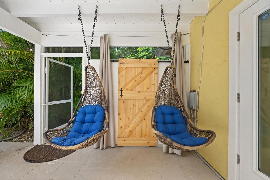 For Sale: $1,874,000 (5 beds, 4 baths, 4032 Square Feet)