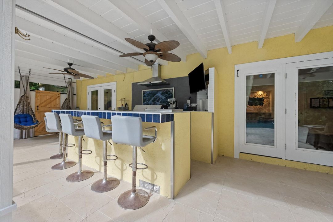 For Sale: $1,874,000 (5 beds, 4 baths, 4032 Square Feet)