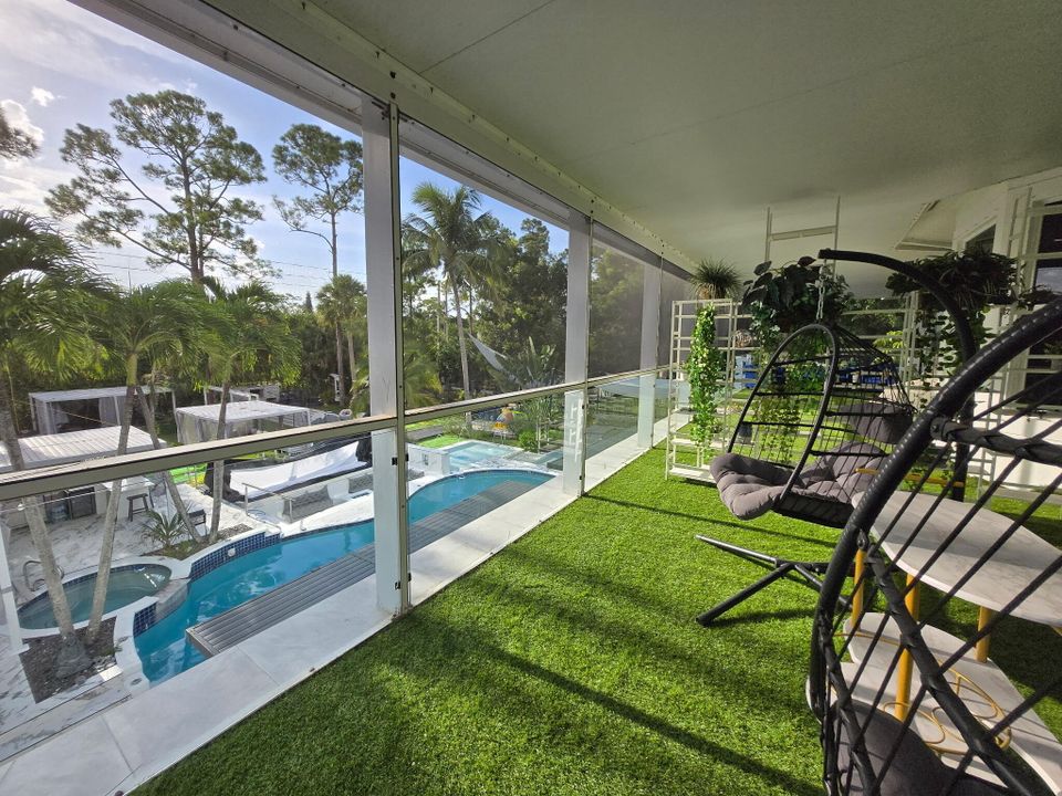 For Rent: $50,000 (6 beds, 7 baths, 5000 Square Feet)