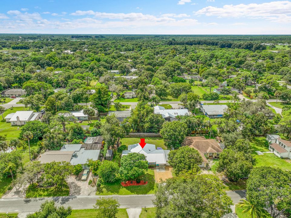 Active With Contract: $349,900 (3 beds, 2 baths, 1546 Square Feet)