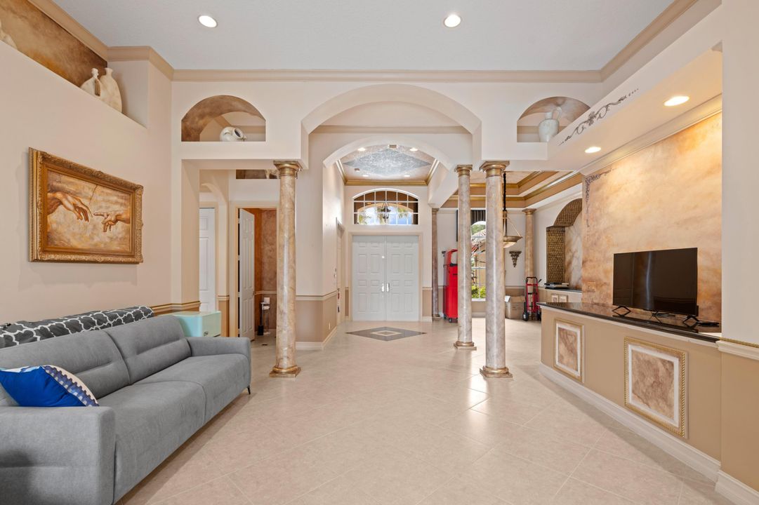 待售: $1,295,000 (4 贝兹, 4 浴室, 3756 平方英尺)