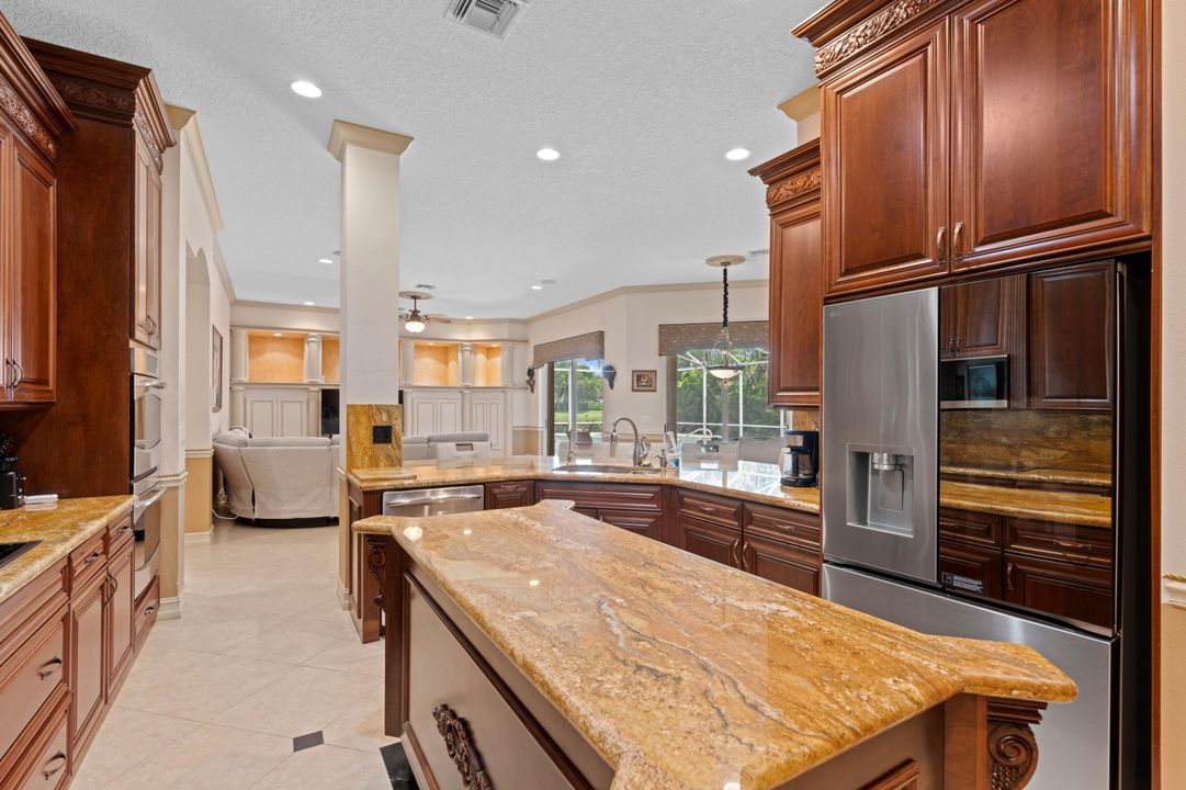 待售: $1,295,000 (4 贝兹, 4 浴室, 3756 平方英尺)