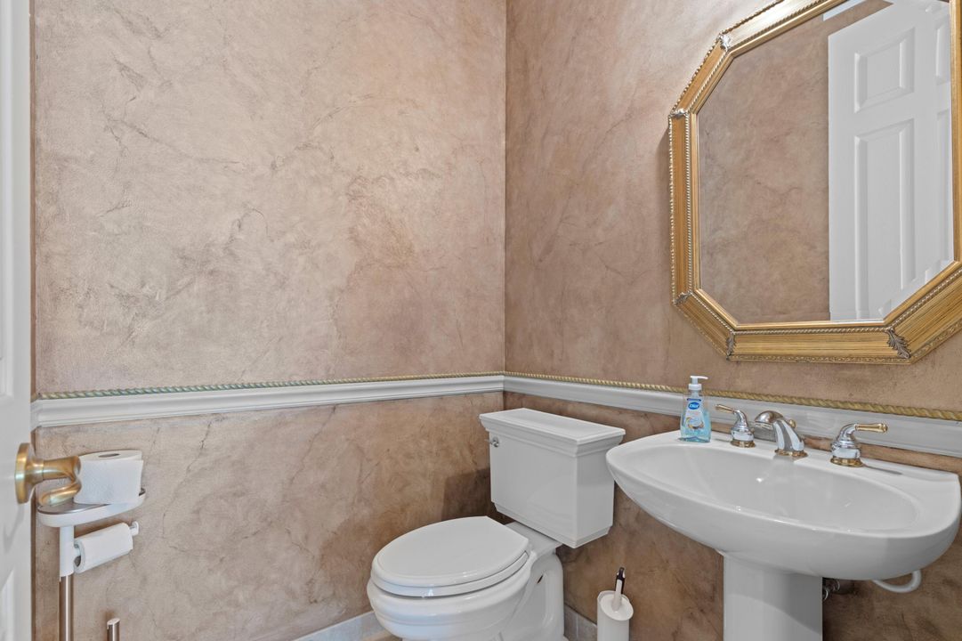 待售: $1,295,000 (4 贝兹, 4 浴室, 3756 平方英尺)