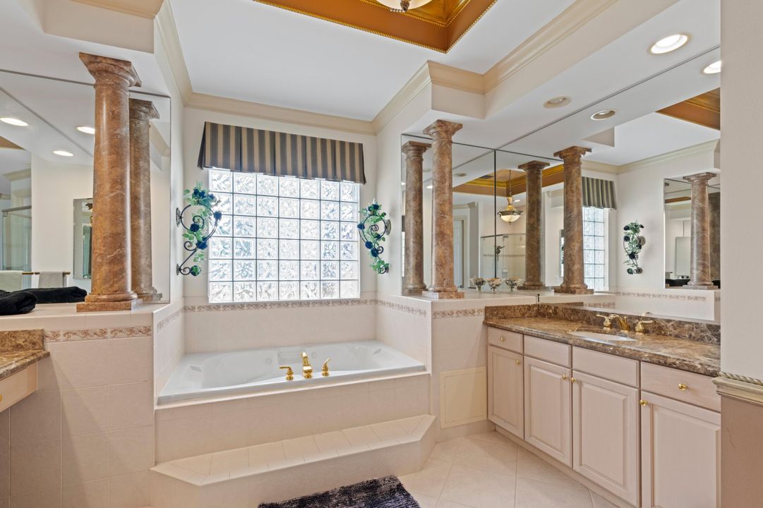 待售: $1,295,000 (4 贝兹, 4 浴室, 3756 平方英尺)